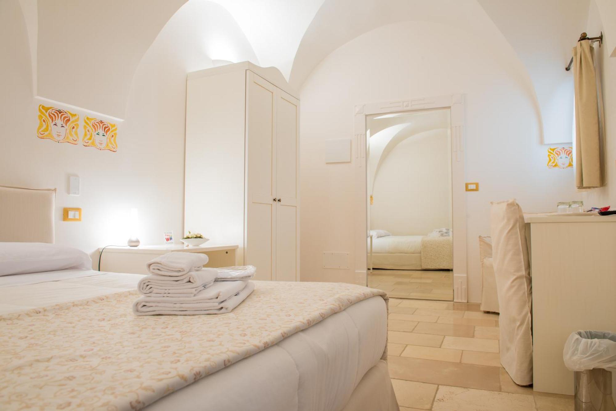 カロヴィーニョ Dimora Dell'Osanna Bed & Breakfast エクステリア 写真